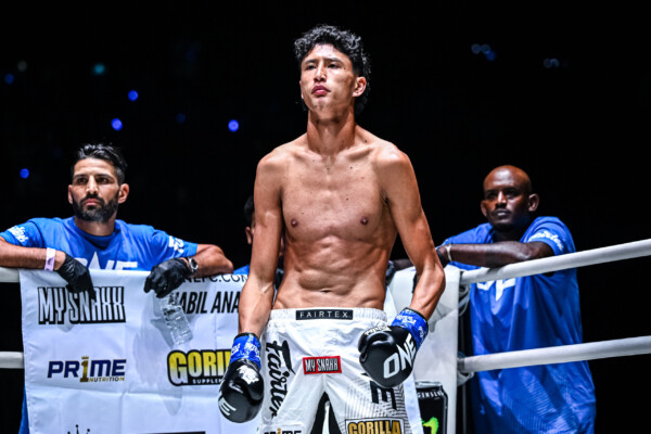 Ilias Ennahachi Nabil Anane ONE Friday Fights 126 5 scaled