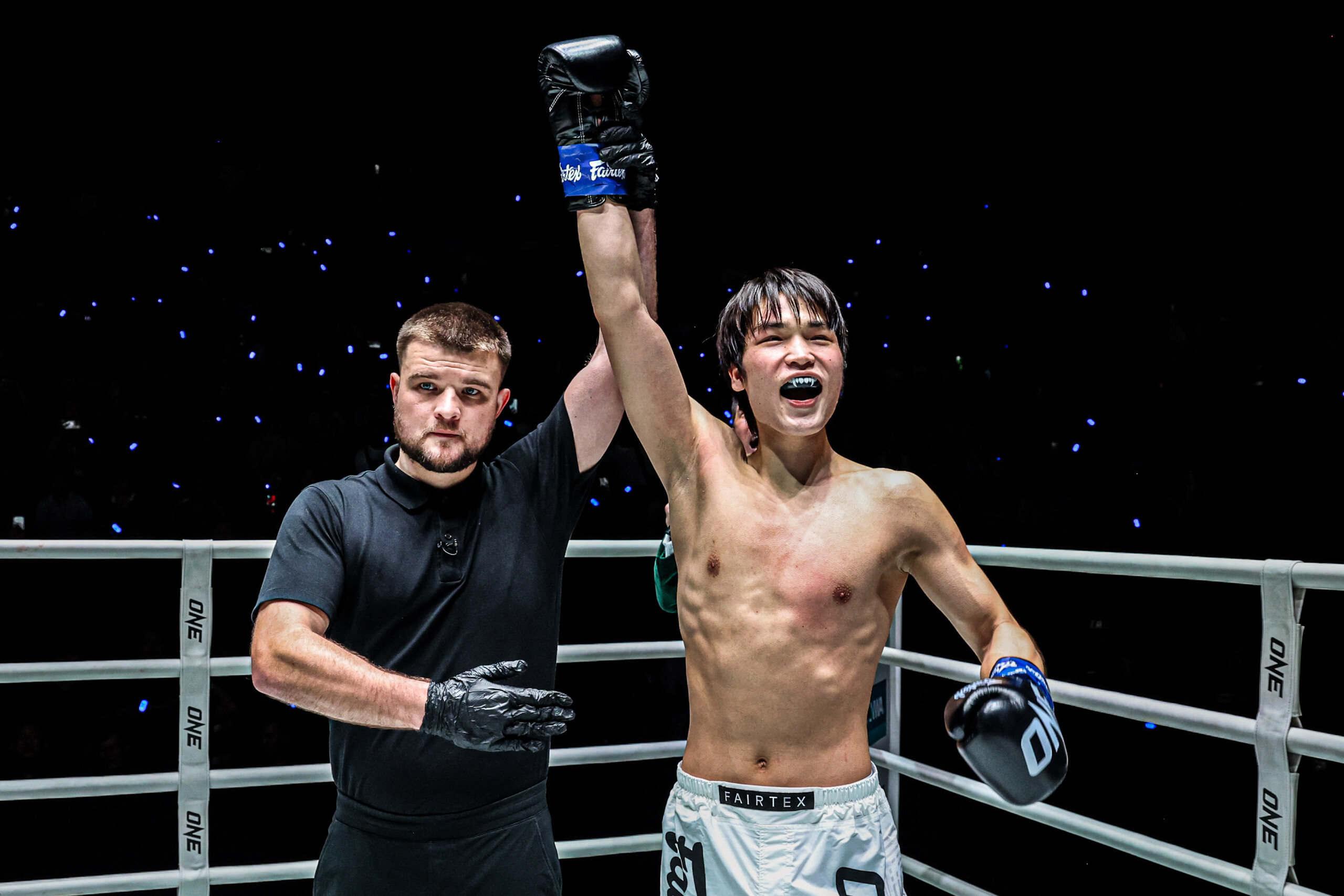 Liu Mengyang Tawanchai PK Saenchai ONE Friday Fights 137 15 scaled