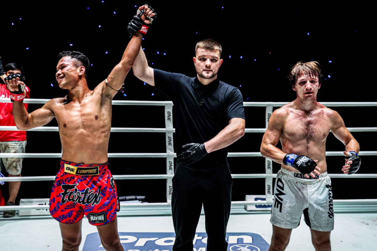 Denkriangkrai Mavinn Muaythai Valerii Strungari ONE Friday Fights 148 1