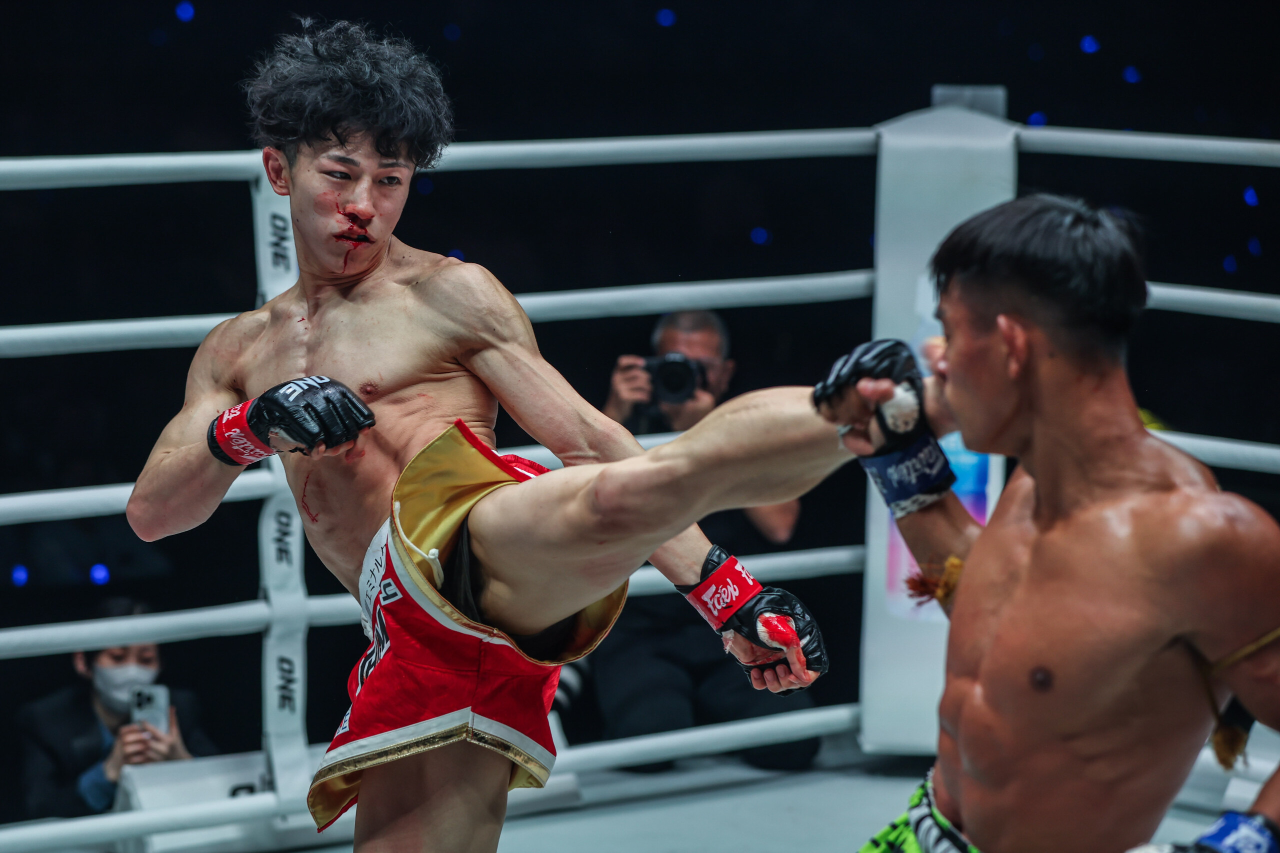 Nadaka Songchainoi Kiatsongrit ONE SAMURAI 1 15 scaled