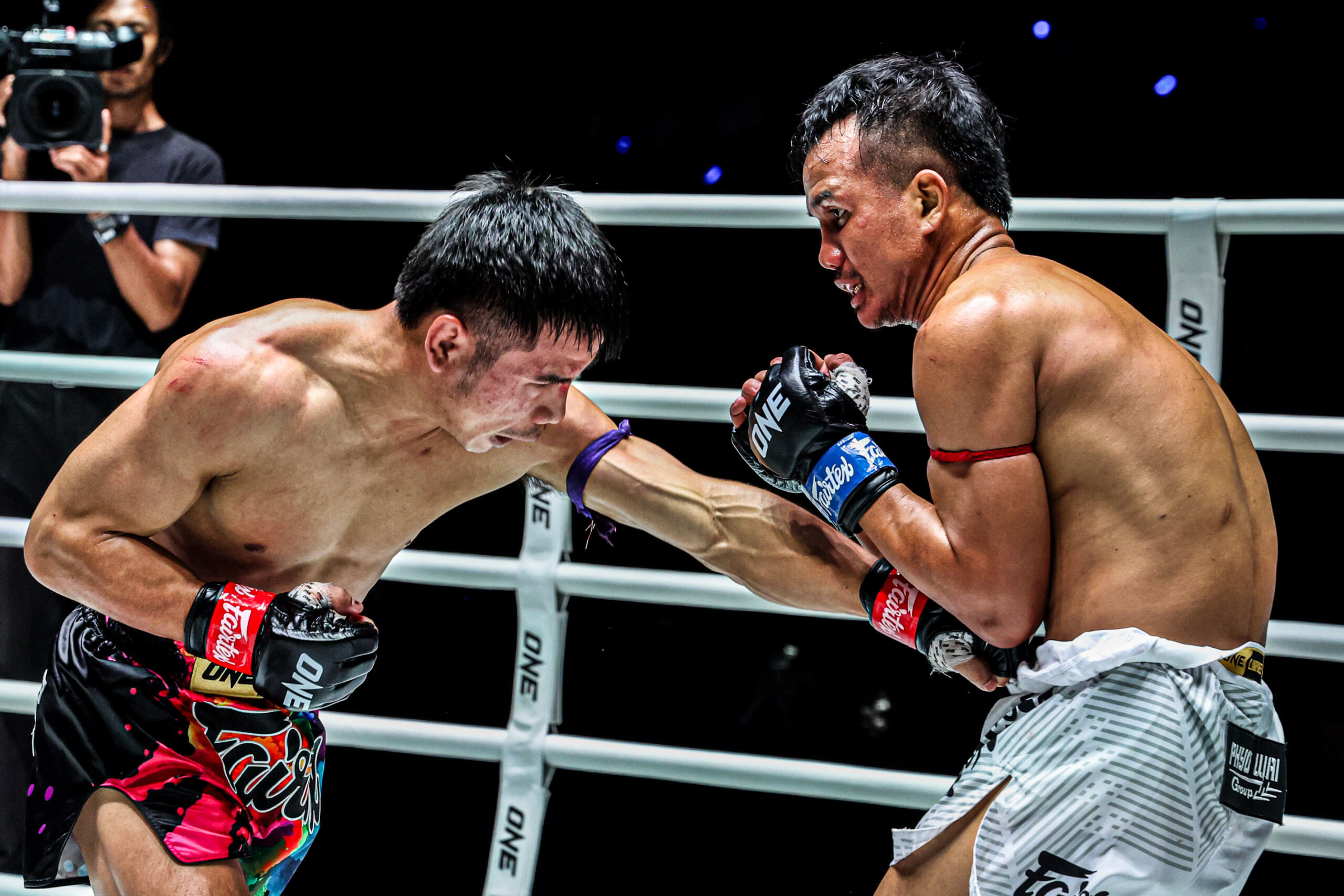 Yodlekpet The Destroyer Or Atchariya defeats Saw Min Min via unanimous decision 3 scaled