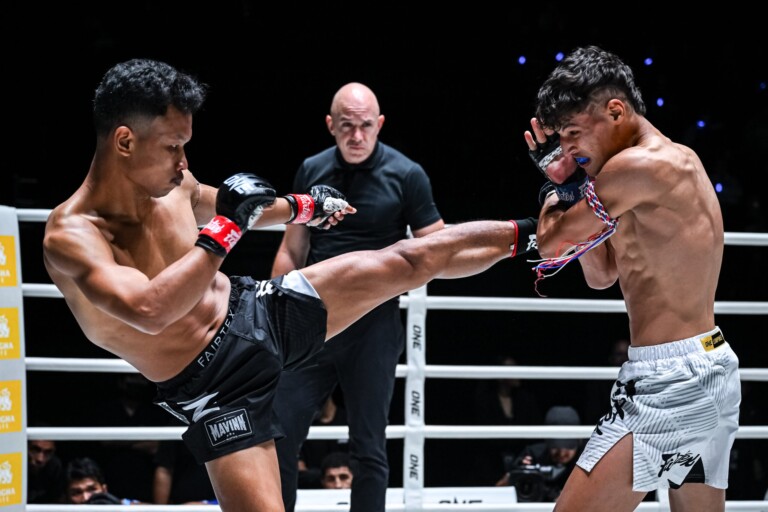 Denkriangkrai unleashes a kick at Abdessamie Rhenimi at ONE Friday FIghts 166.